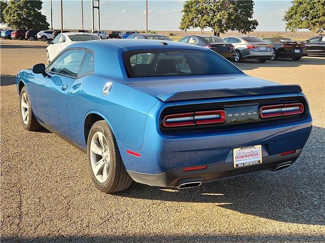 2022 Dodge Challenger SXT 2022 Dodge Challenger SXT