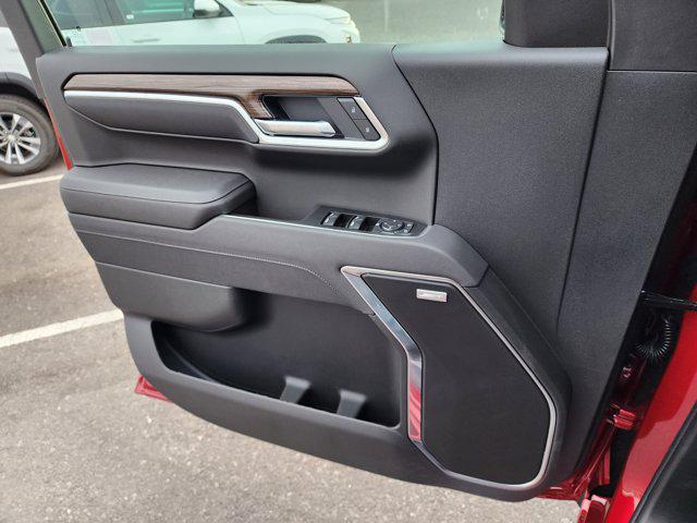 2026 Chevrolet Silverado 1500 4WD Crew Cab Short Bed RST