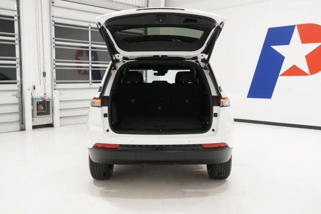 2025 Jeep Grand Cherokee Altitude X 4x2