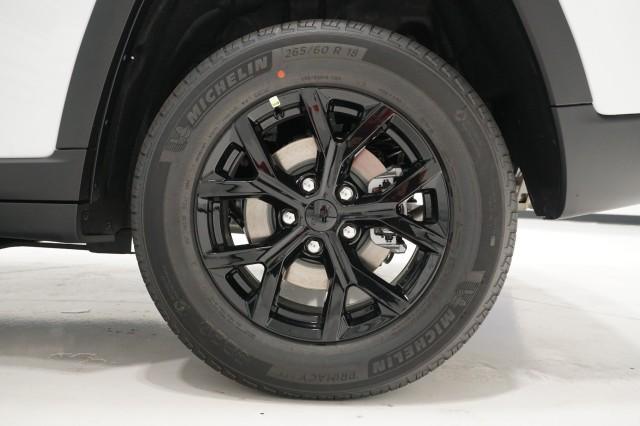2025 Jeep Grand Cherokee Altitude X 4x2