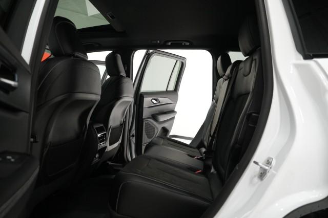 2025 Jeep Grand Cherokee Altitude X 4x2