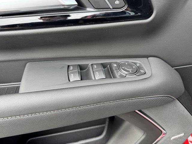 2026 Chevrolet Suburban Premier, 4WD