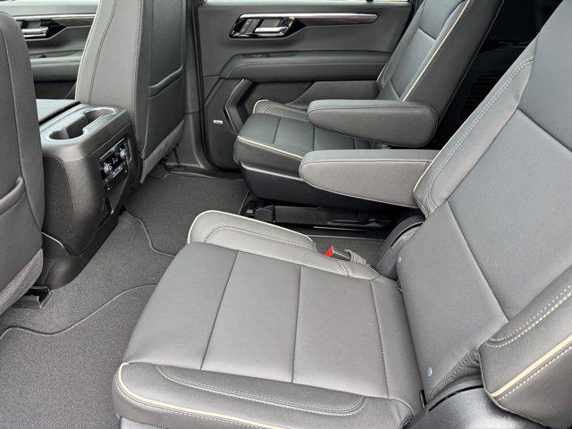 2026 Chevrolet Suburban Premier, 4WD
