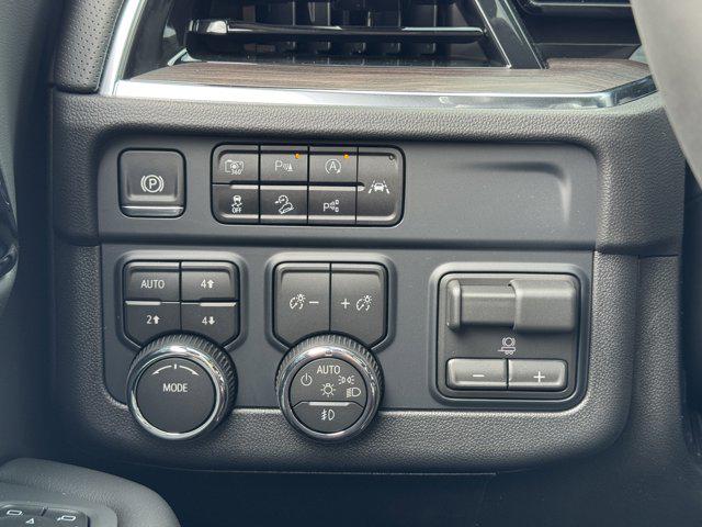 2026 Chevrolet Suburban Premier, 4WD