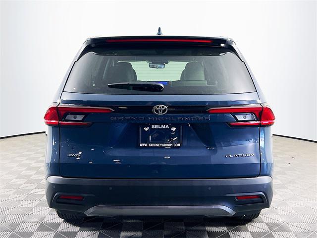 2026 Toyota Grand Highlander Platinum