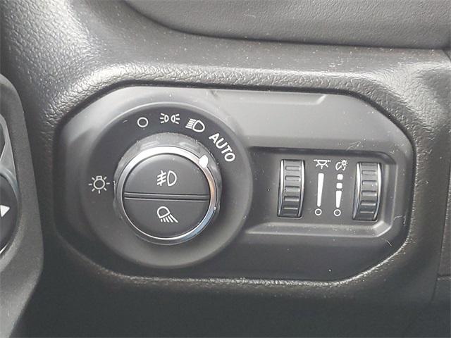 2022 Jeep Gladiator Sport