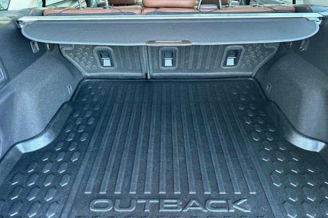 2021 Subaru Outback Touring XT