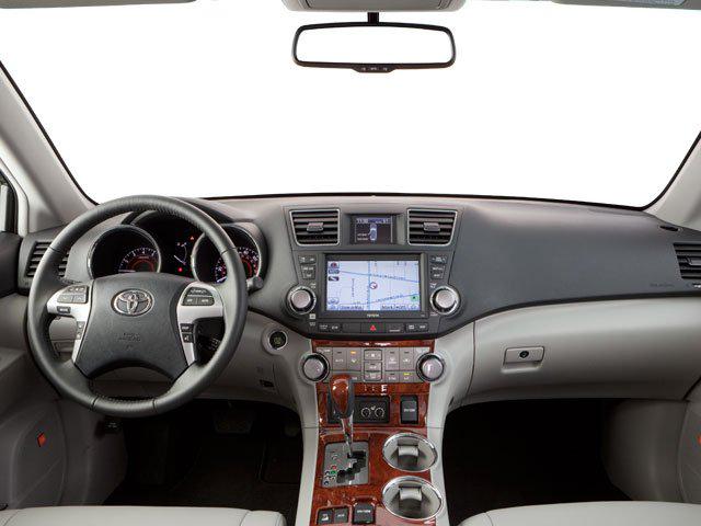 2013 Toyota Highlander Unknown