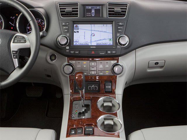 2013 Toyota Highlander Unknown