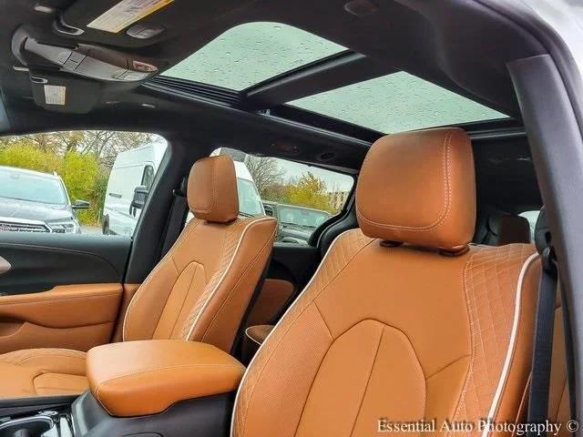 2026 Chrysler Pacifica Pinnacle