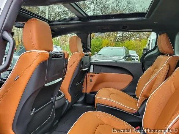 2026 Chrysler Pacifica Pinnacle