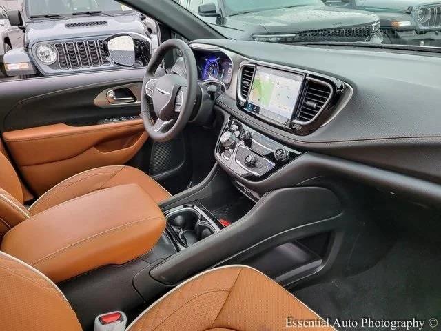 2026 Chrysler Pacifica Pinnacle