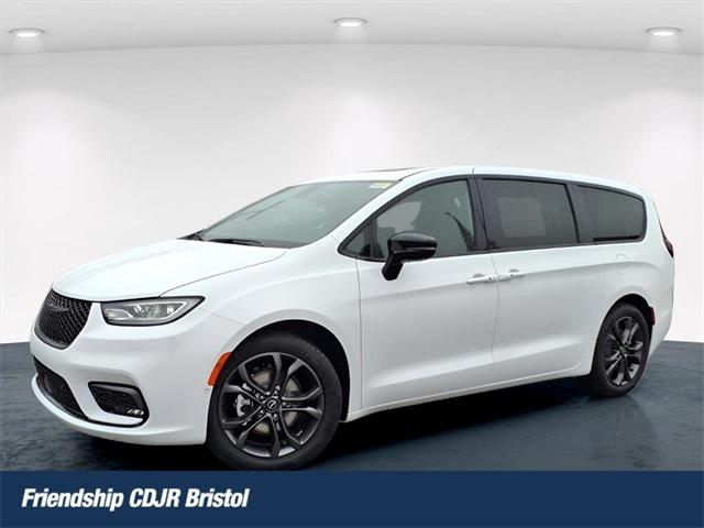 2026 Chrysler Pacifica PACIFICA SELECT 2026 Chrysler Pacifica PACIFICA SELECT