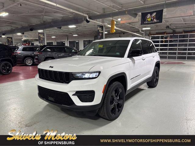 2025 Jeep Grand Cherokee GRAND CHEROKEE ALTITUDE X 4X4