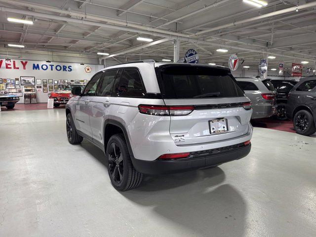 2025 Jeep Grand Cherokee GRAND CHEROKEE ALTITUDE X 4X4