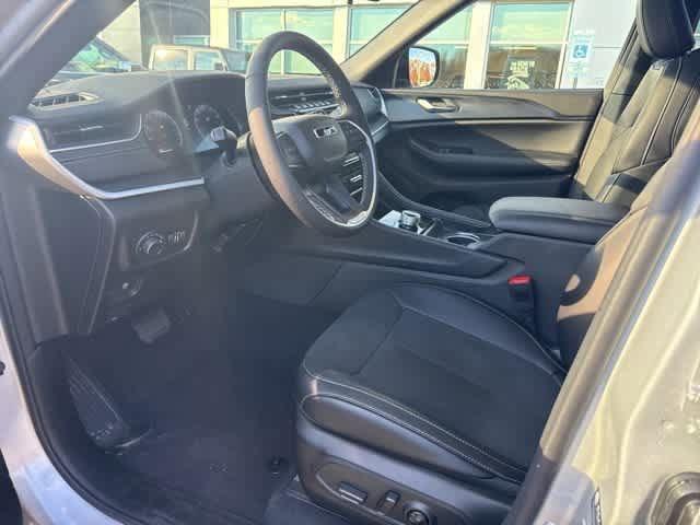2025 Jeep Grand Cherokee Altitude X 4x4