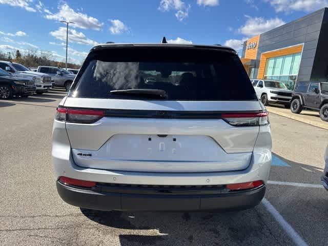 2025 Jeep Grand Cherokee Altitude X 4x4