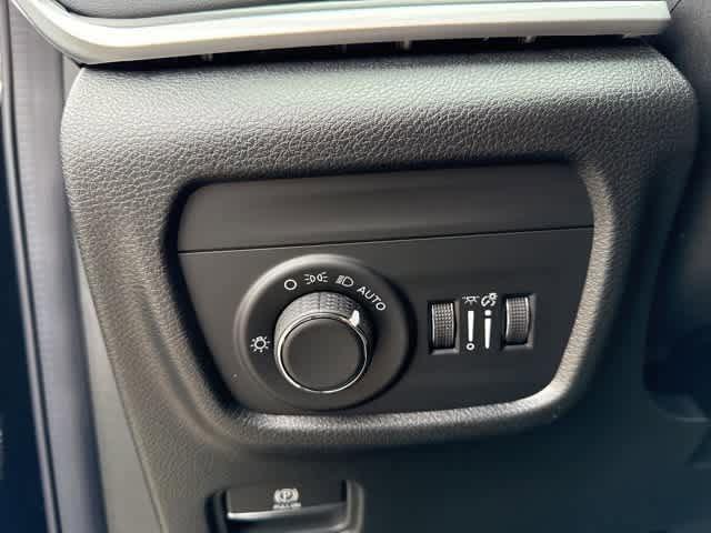 2025 Jeep Grand Cherokee Altitude X 4x4