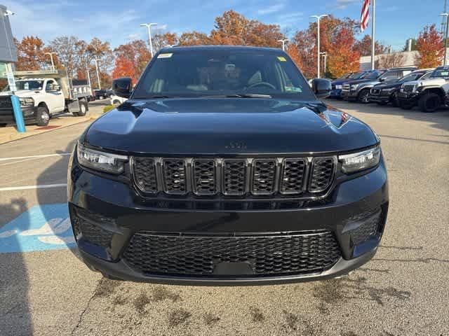 2025 Jeep Grand Cherokee Altitude X 4x4