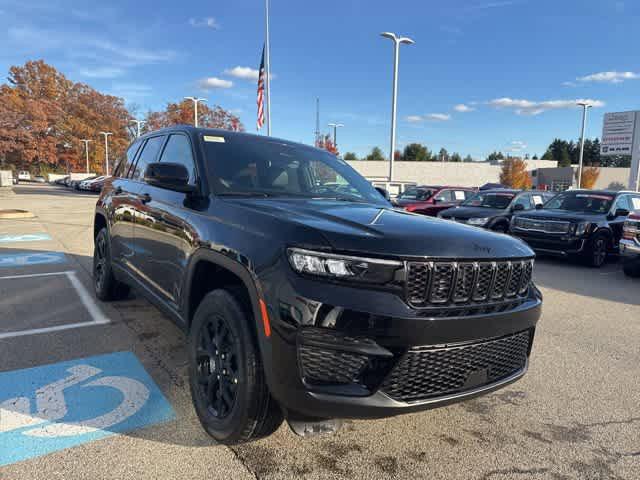 2025 Jeep Grand Cherokee Altitude X 4x4