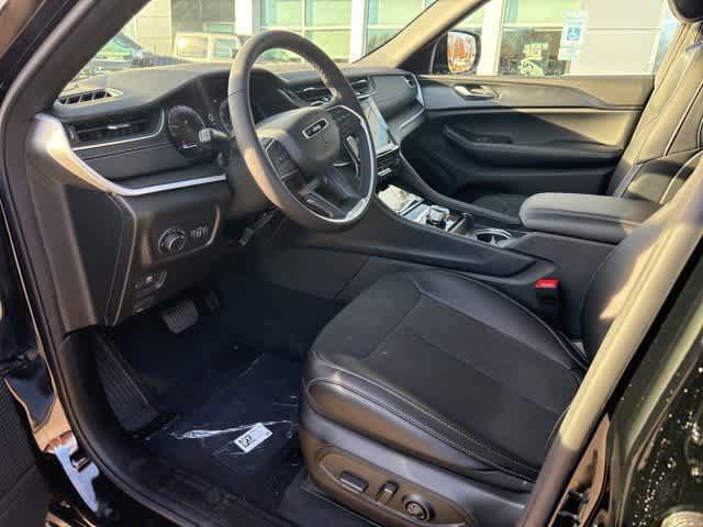 2025 Jeep Grand Cherokee Altitude X 4x4