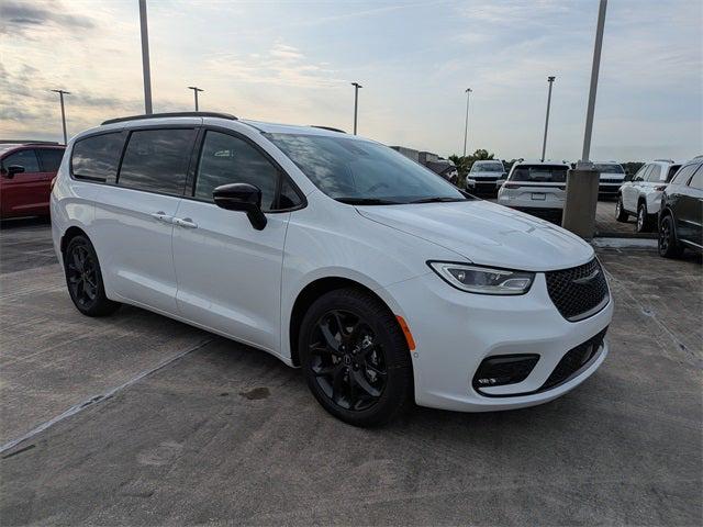 2026 Chrysler Pacifica PACIFICA LIMITED