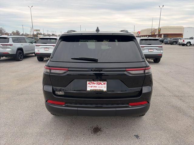 2025 Jeep Grand Cherokee Altitude X 4x4
