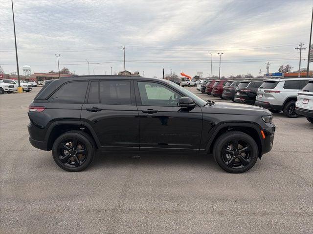 2025 Jeep Grand Cherokee Altitude X 4x4