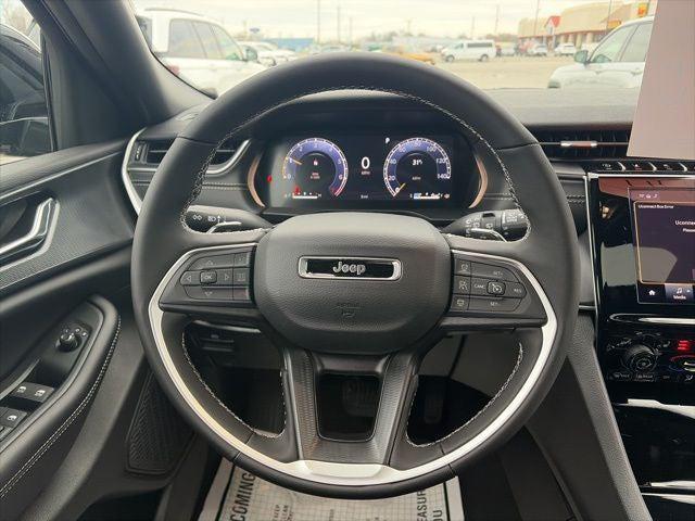2025 Jeep Grand Cherokee Altitude X 4x4
