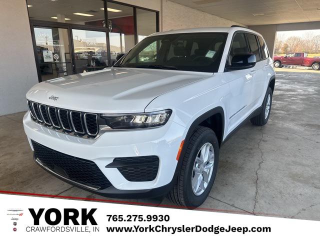 2025 Jeep Grand Cherokee GRAND CHEROKEE LAREDO X 4X4 2025 Jeep Grand Cherokee GRAND CHEROKEE LAREDO X 4X4