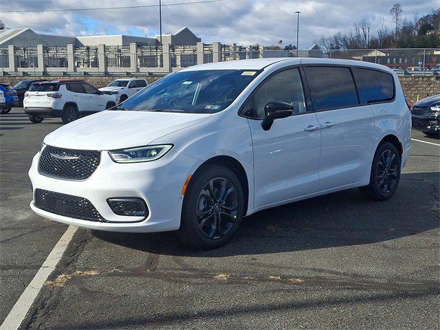 2026 Chrysler Pacifica PACIFICA SELECT AWD