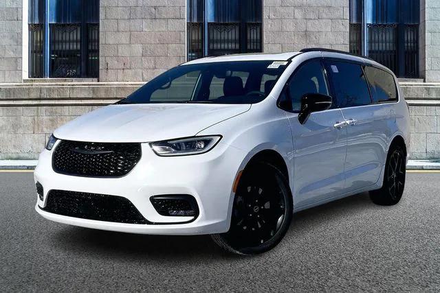 2026 Chrysler Pacifica PACIFICA LIMITED AWD