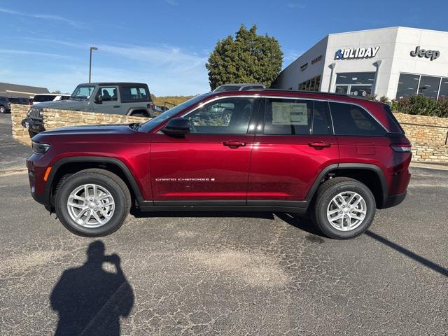 2025 Jeep Grand Cherokee GRAND CHEROKEE LAREDO X 4X2 2025 Jeep Grand Cherokee GRAND CHEROKEE LAREDO X 4X2