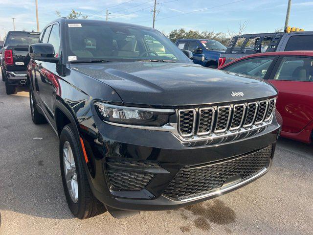 2025 Jeep Grand Cherokee GRAND CHEROKEE LAREDO X 4X2 2025 Jeep Grand Cherokee GRAND CHEROKEE LAREDO X 4X2