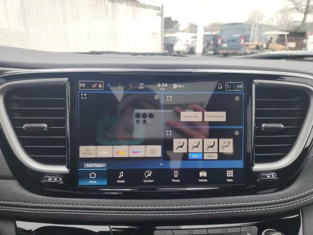 2026 Chrysler Pacifica PACIFICA SELECT