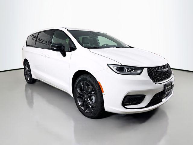 2026 Chrysler Pacifica PACIFICA SELECT AWD 2026 Chrysler Pacifica PACIFICA SELECT AWD