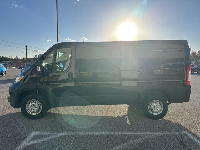 2026 Ram ProMaster Cargo Van Tradesman Low Roof 136" WB w/Pass Seat