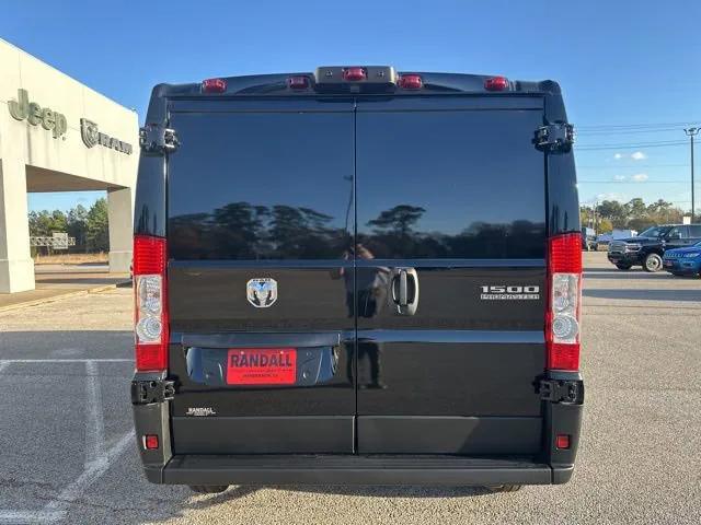 2026 Ram ProMaster Cargo Van Tradesman Low Roof 136" WB w/Pass Seat