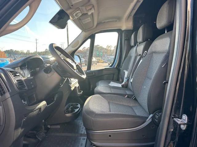 2026 Ram ProMaster Cargo Van Tradesman Low Roof 136" WB w/Pass Seat