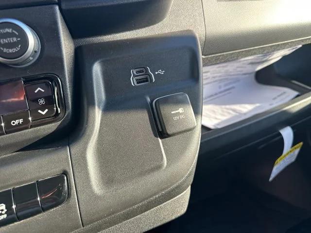2026 Ram ProMaster Cargo Van Tradesman Low Roof 136" WB w/Pass Seat