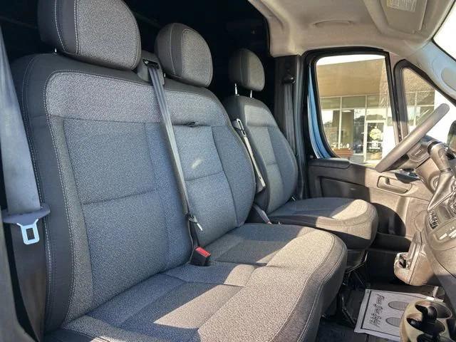 2026 Ram ProMaster Cargo Van Tradesman Low Roof 136" WB w/Pass Seat