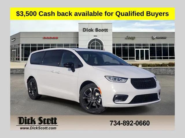 2026 Chrysler Pacifica PACIFICA SELECT