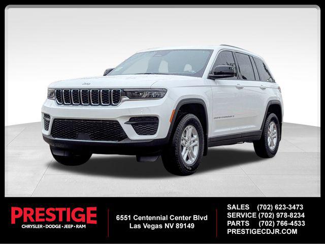 2025 Jeep Grand Cherokee GRAND CHEROKEE LAREDO 4X2