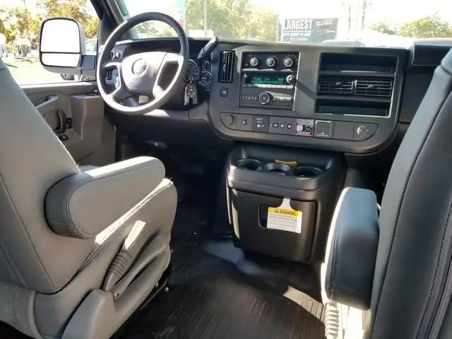 2025 GMC Savana Cargo RWD 2500 Regular Wheelbase Work Van
