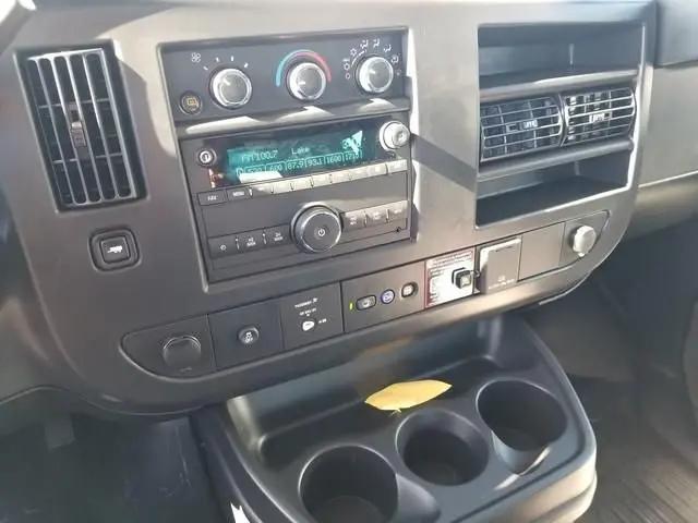2025 GMC Savana Cargo RWD 2500 Regular Wheelbase Work Van