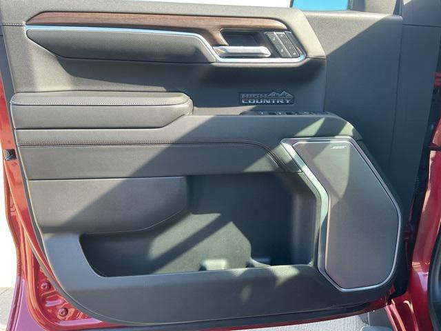 2025 Chevrolet Silverado 1500 4WD Crew Cab Standard Bed High Country