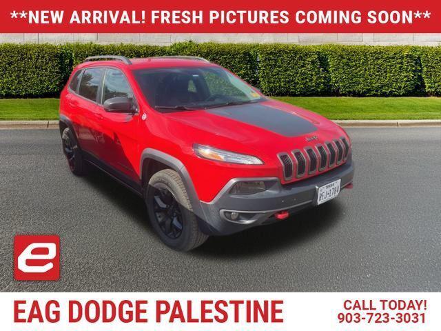 2017 Jeep Cherokee Trailhawk 4x4 2017 Jeep Cherokee Trailhawk 4x4