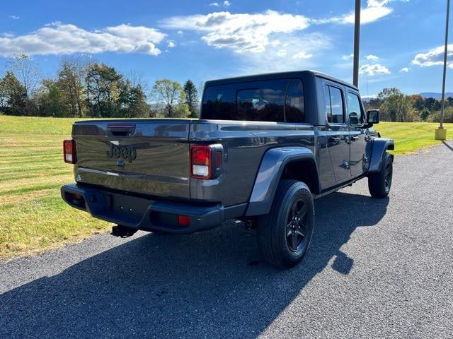 2022 Jeep Gladiator Sport S