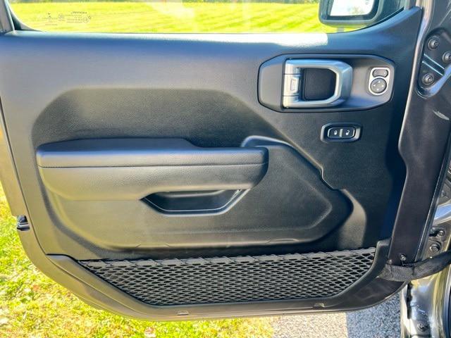 2022 Jeep Gladiator Sport S