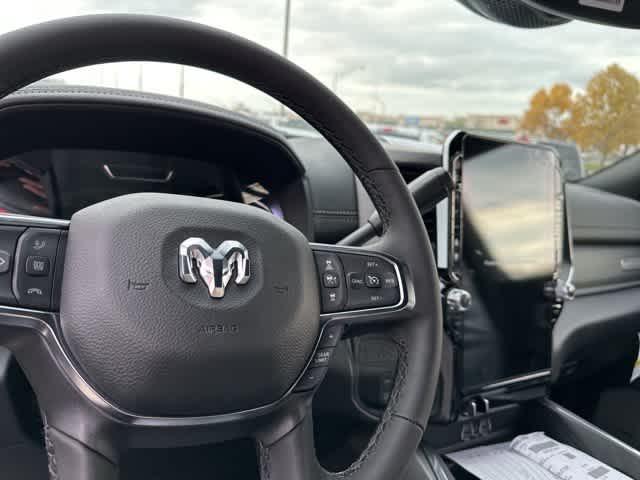 2026 RAM Ram 3500 RAM 3500 LARAMIE CREW CAB 4X4 8 BOX